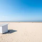 Appartement Perfectly Situated 2br Near The Ostende